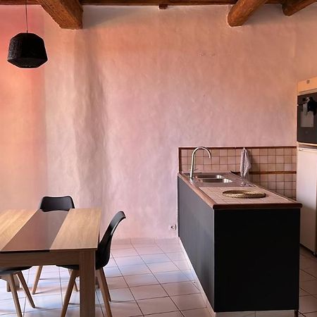 Ferienwohnung Atypique Châteauneuf-de-Gadagne Exterior foto