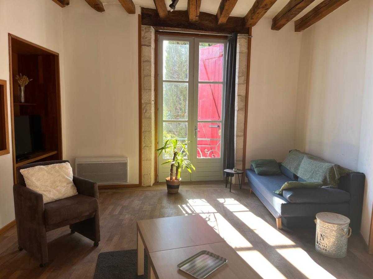Ferienwohnung Atypique Châteauneuf-de-Gadagne Exterior foto