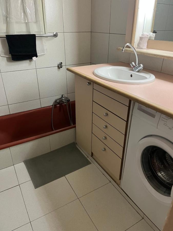 Ferienwohnung Atypique Châteauneuf-de-Gadagne Exterior foto